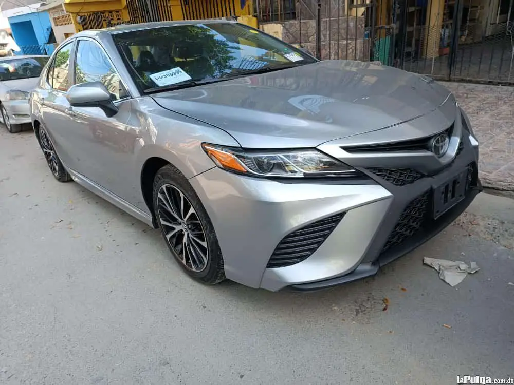 Toyota Camry 2018 Gasolina Foto 7131704-4.jpg