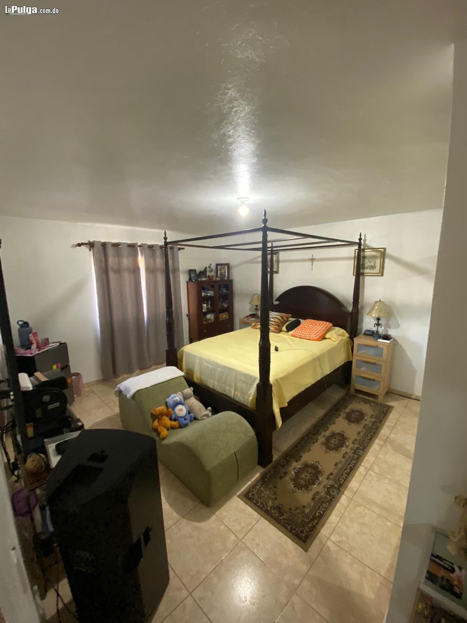 Vendo hermosa casa de 3 niveles a 2 minutos de la carretera mella. Foto 7131870-3.jpg