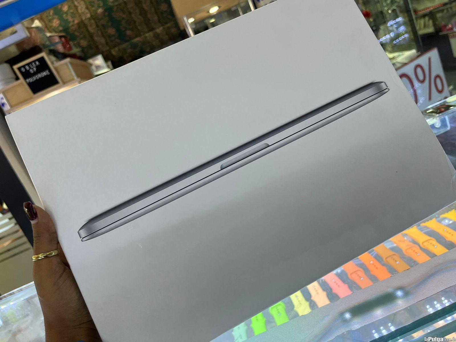 MACBOOK PRO 13 PULGADAS 8GB 128GB 2015 EN SU CAJA Foto 7132766-2.jpg