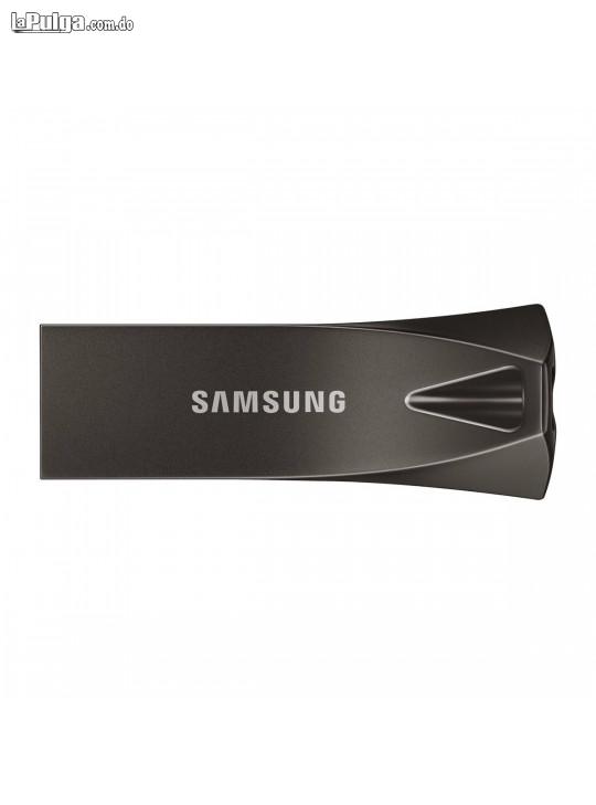 Memoria USB 3.1 Samsung BAR Plus 64GB - 200MB/s Foto 7132986-1.jpg