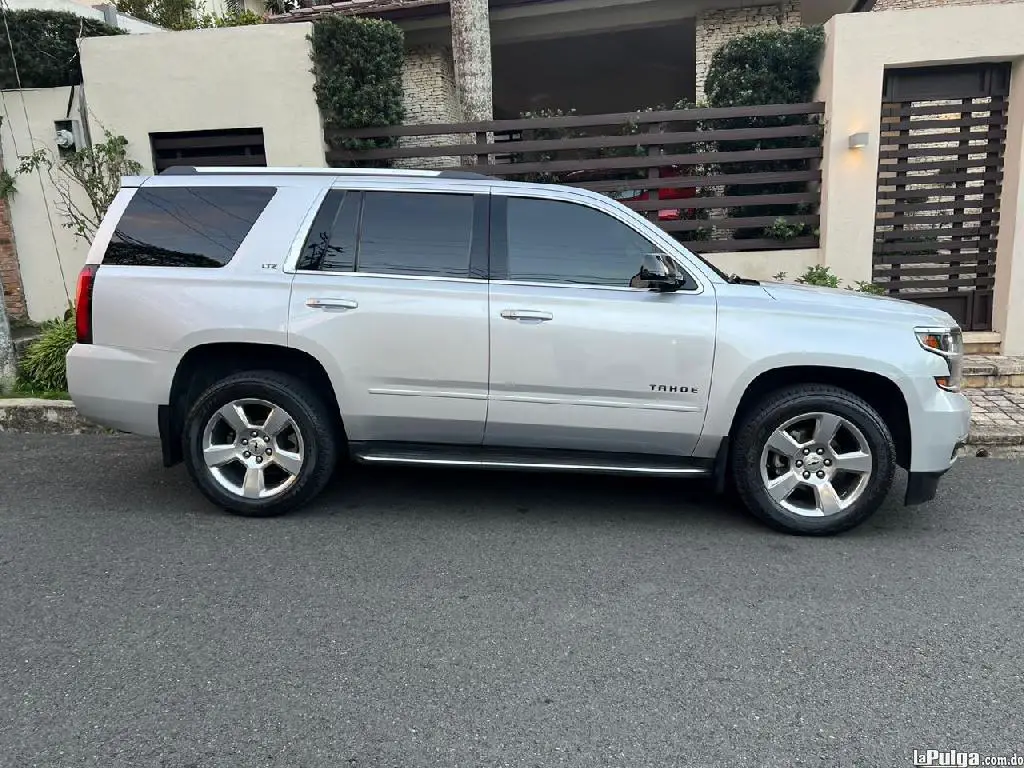 Chevrolet Tahoe 2016 Gasolina Foto 7133328-4.jpg