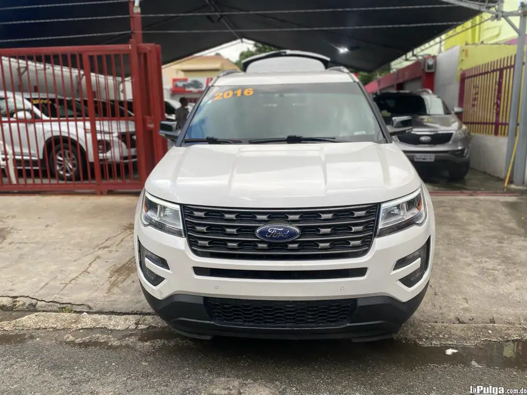 Ford Explorer XLT 2016 4WD Foto 7134376-2.jpg