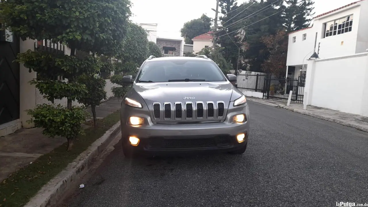 Jeep Cherokee 2016  Foto 7136317-3.jpg