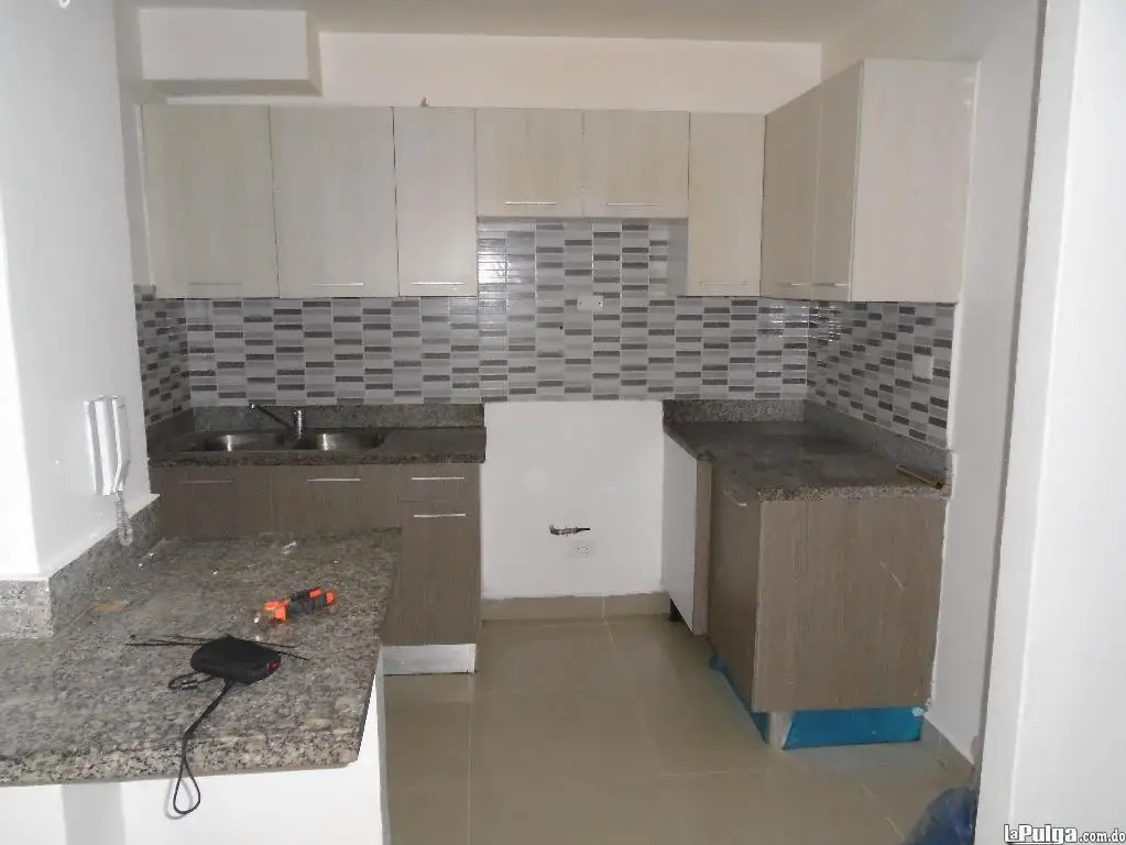 Apartamento en sector SDE - Prados Del Este 3 habitaciones 1 parqueos  Foto 7138239-3.jpg