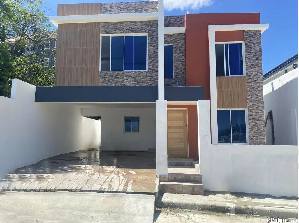 preciosa casa en el KM14 de la Aut. Duat. Foto 7138599-1.jpg