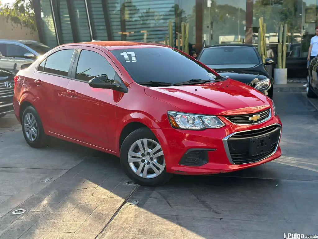 Vendo mi Chevrolet Sonic 2017 Gasolina Foto 7139169-1.jpg