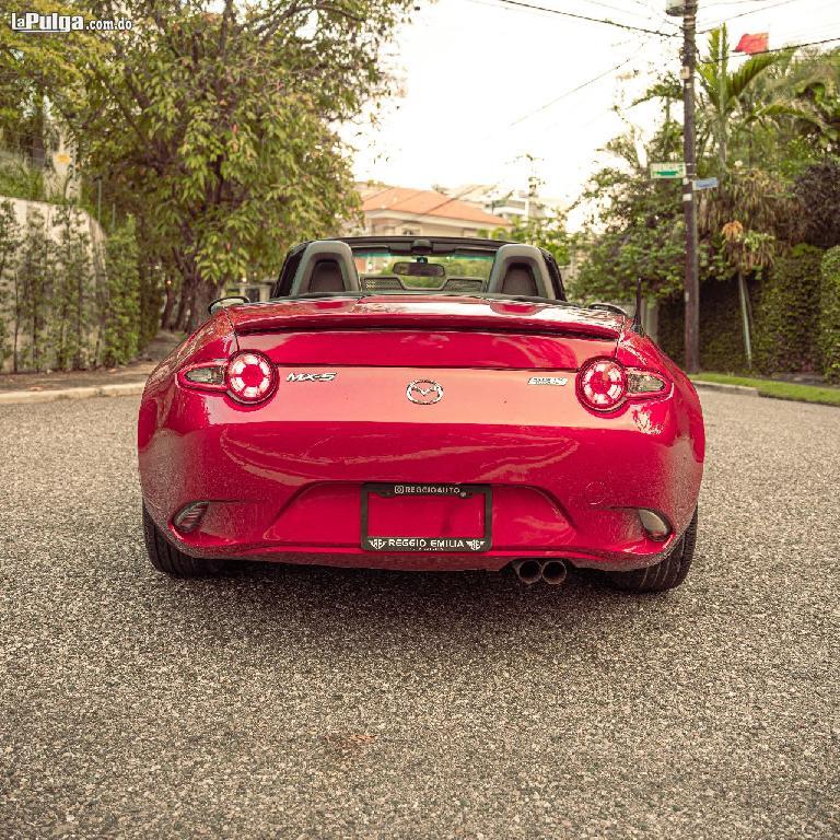 Mazda MX-5 Miata 2016 Gasolina Foto 7139351-1.jpg