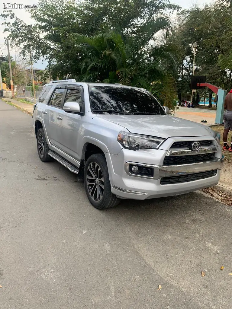 Toyota 4Runner 2012 Gasolina Foto 7140439-2.jpg