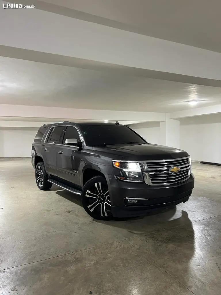 Chevrolet Tahoe Premier 2018  Foto 7140474-4.jpg