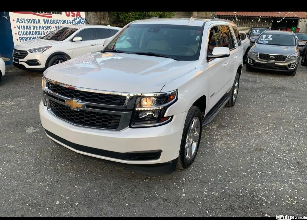 Chevrolet Tahoe 2017 Gasolina Foto 7140548-4.jpg