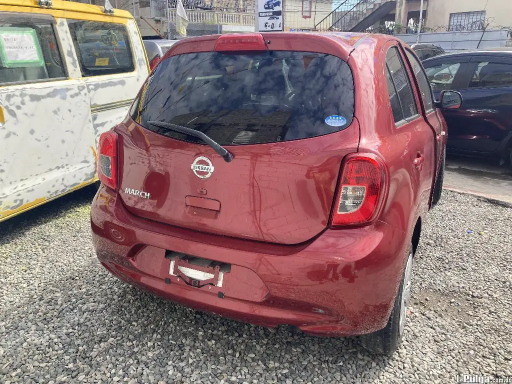 NISSAN MARCH 2017 ROJO RECIEN IMPORTADO SUPER INICIAL 80000 Foto 7141154-2.jpg