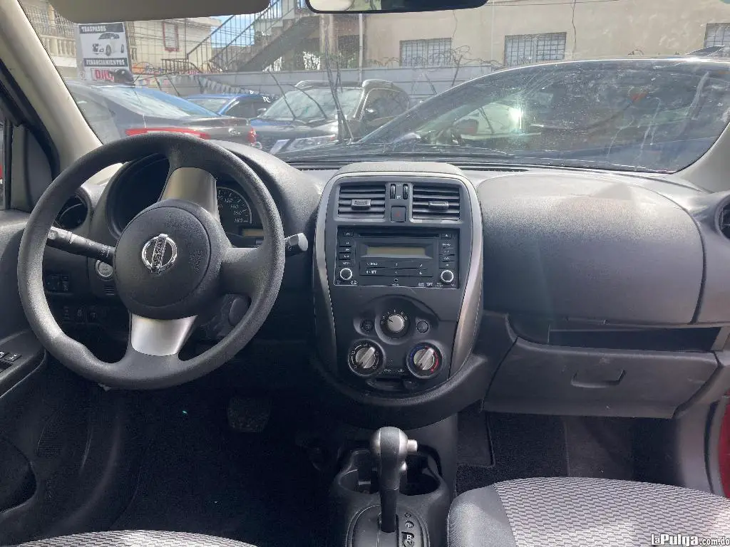 NISSAN MARCH 2017 ROJO RECIEN IMPORTADO SUPER INICIAL 80000 Foto 7141154-3.jpg