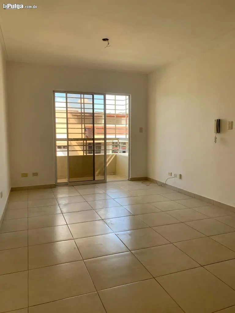 APARTAMENTO EN ARROYO HONDO III CON TERRAZA PRIVADA DE OPORTUNIDAD Foto 7142267-3.jpg