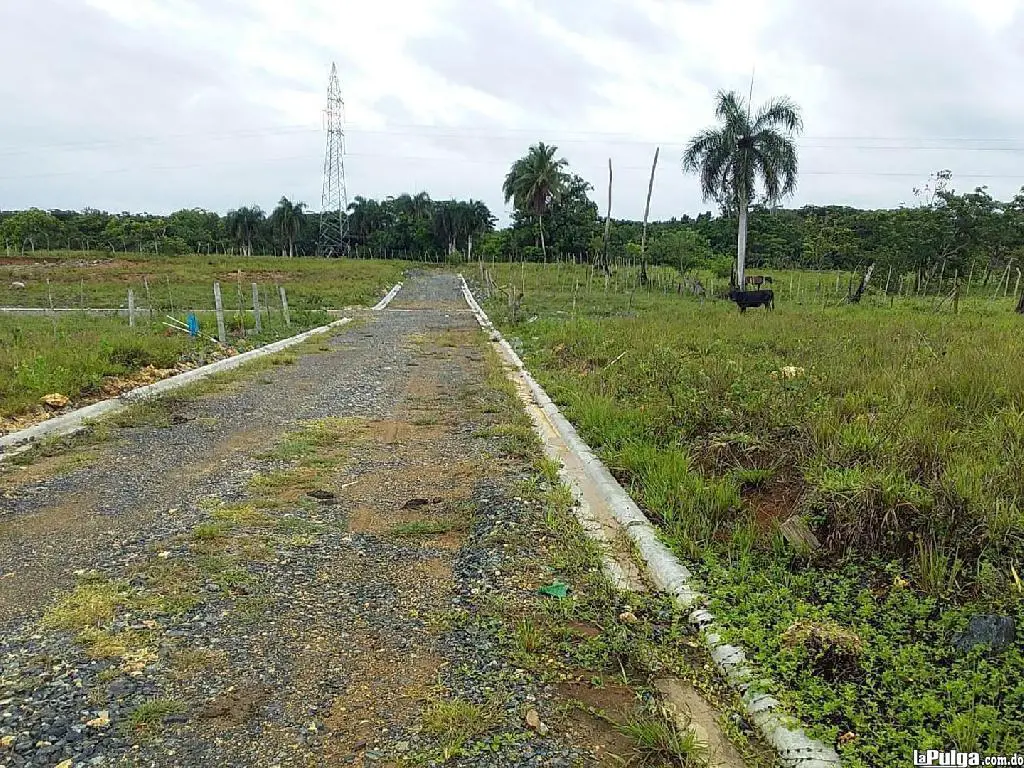 Terreno en Villa Mella Una oportunidad única para construir tu hogar Foto 7142676-1.jpg