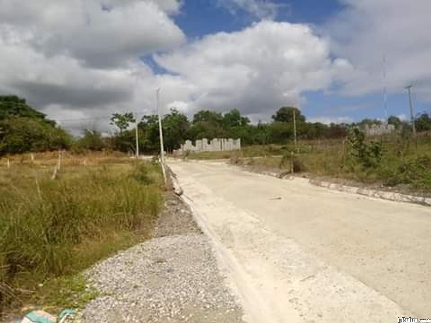 Diseña tu hogar en un terreno con hermosas vistas en Villa Mella! Foto 7142678-1.jpg