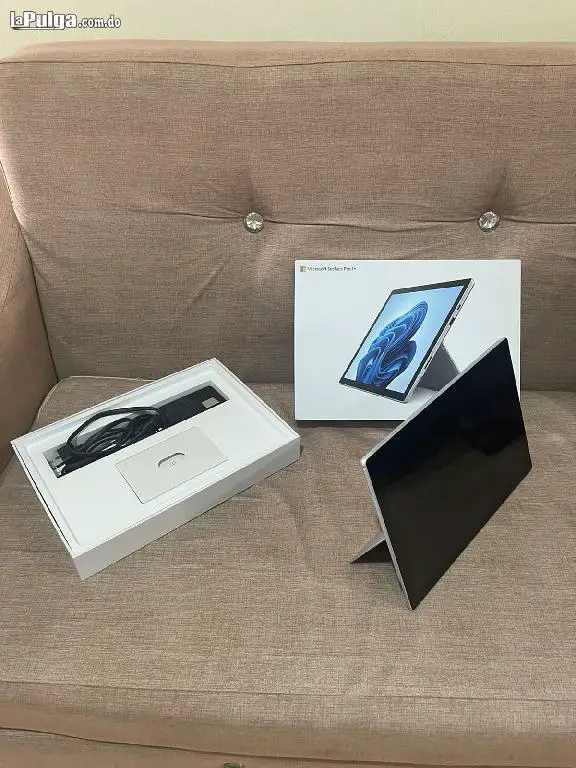 Microsoft Surface Pro 7 256gb platinum Foto 7142881-2.jpg