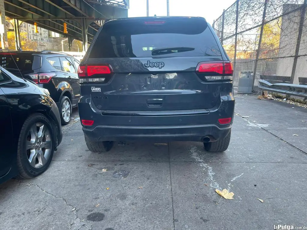 Jeep Grand Cherokee 2018  Foto 7143955-2.jpg