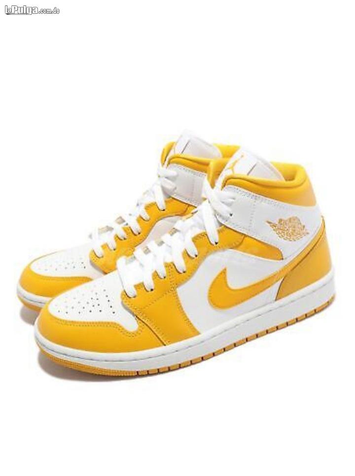 Nike Wmns Air Jordan 1 Mid University Dorado Blanco Mujeres AJ1  Foto 7145210-2.jpg