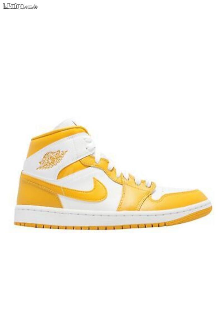 Nike Wmns Air Jordan 1 Mid University Dorado Blanco Mujeres AJ1  Foto 7145210-4.jpg