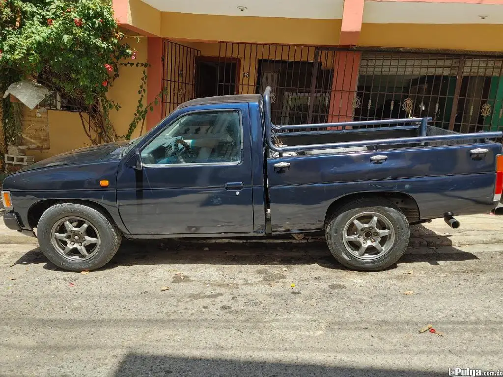 Nissan Frontier 1989 Gas Foto 7145829-2.jpg