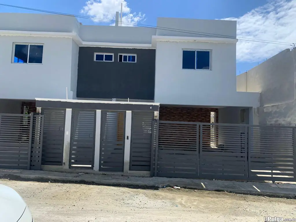 casa duplex de 3 niveles por el residencial los hidalgos Foto 7146339-2.jpg