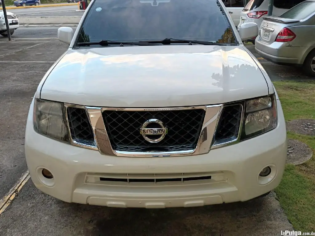 Nissan Pathfinder año 2011 Gasolina blanca Foto 7146703-1.jpg