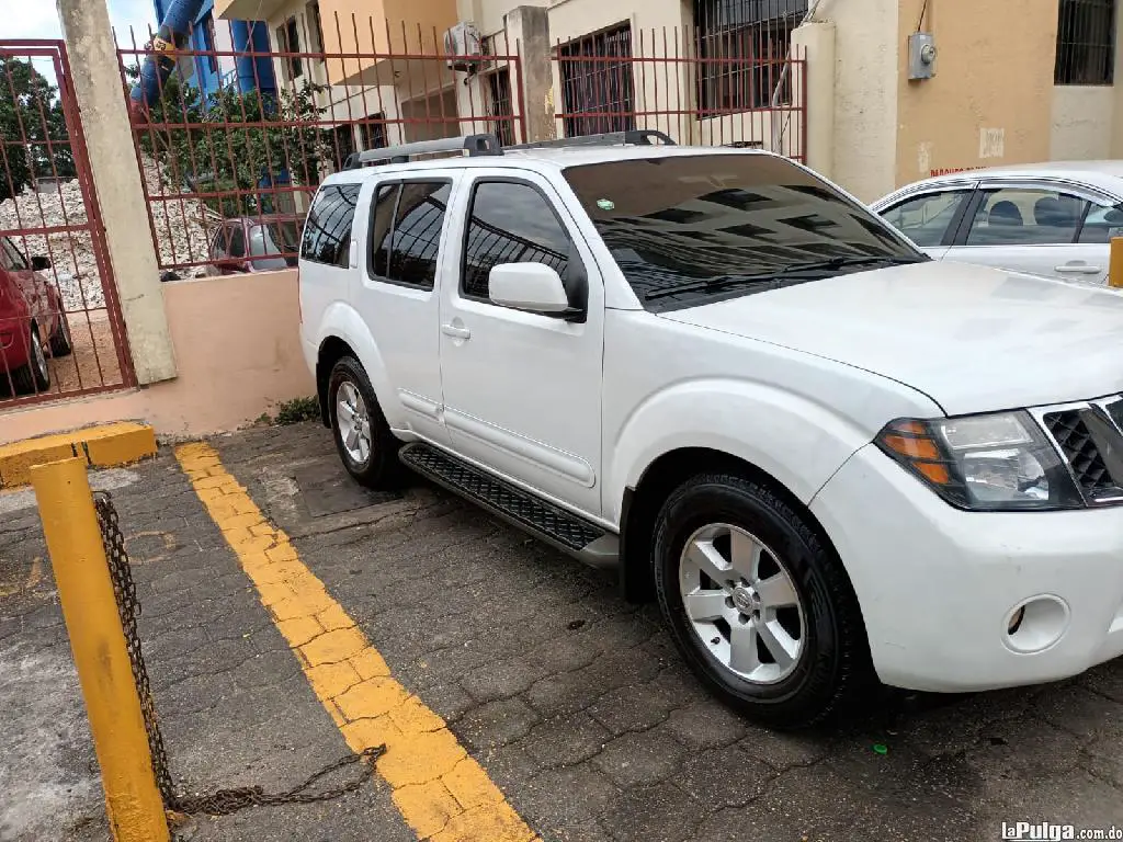 Nissan Pathfinder año 2011 Gasolina blanca Foto 7146703-3.jpg