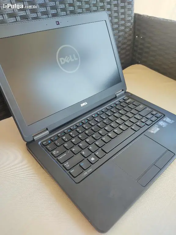 Dell Latitude e7250 i5 8 de ram SSD de 256g Foto 7146782-2.jpg