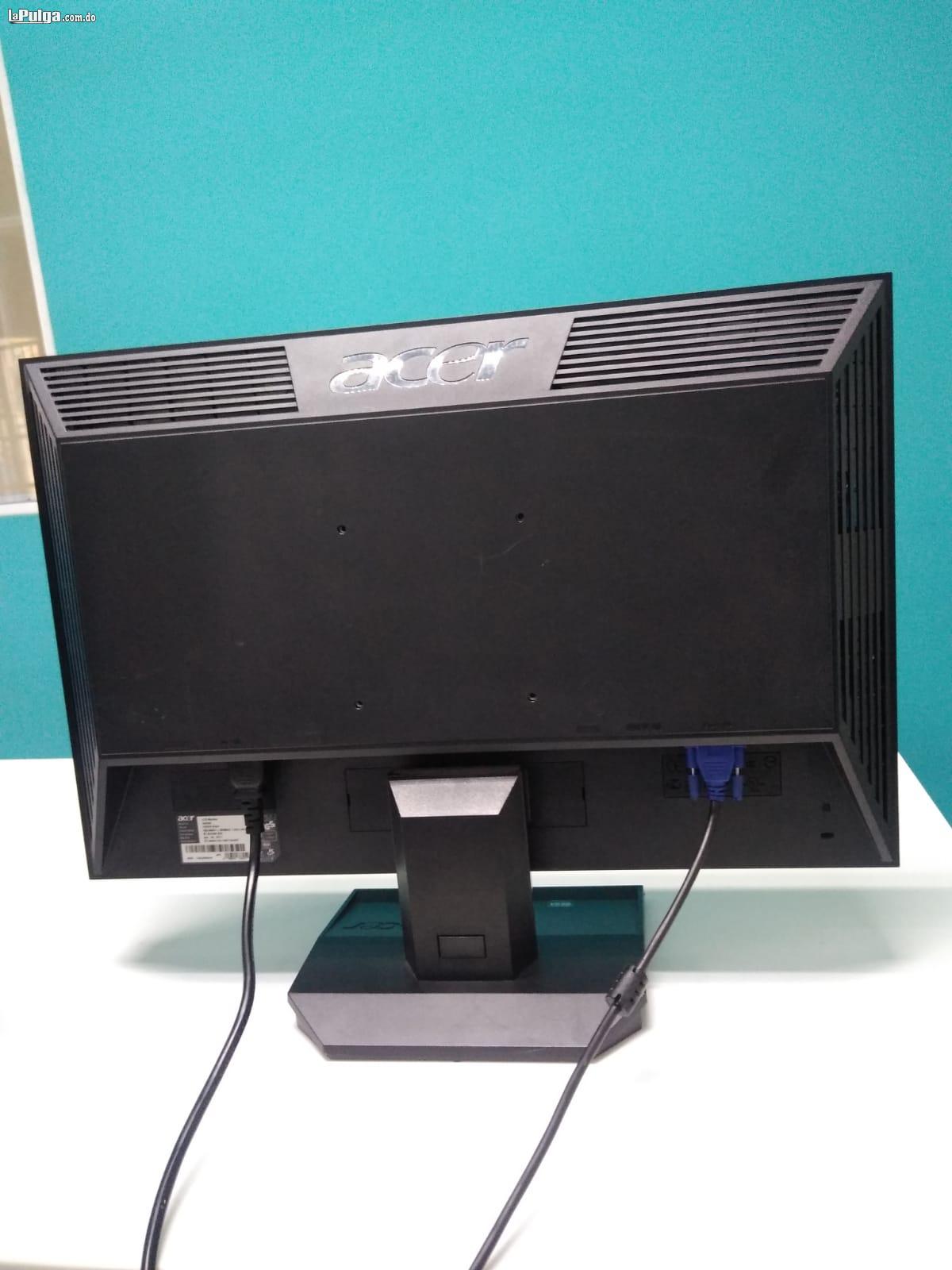 Monitor Acer V223W 22 PULGADAS Foto 7147017-5.jpg