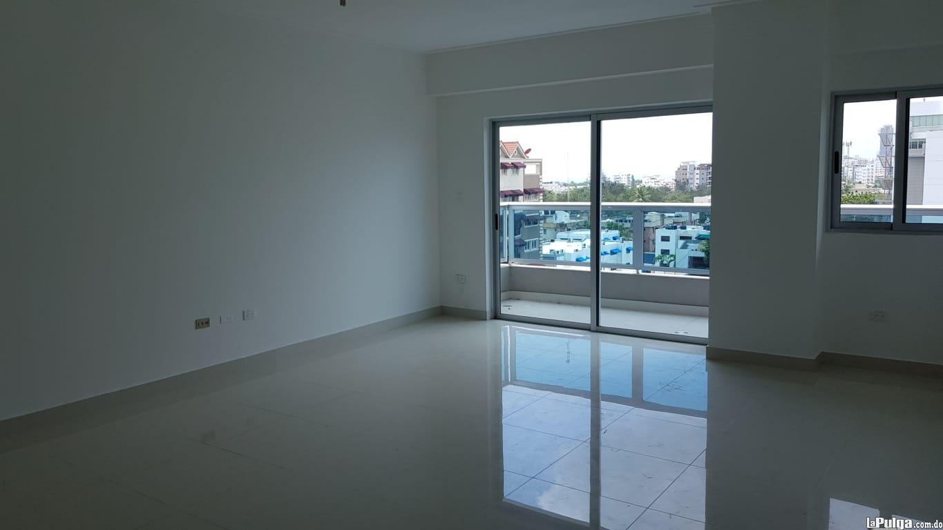 Apartamento en sector SDO - Santo Domingo 2 habitaciones 2 parqueos Foto 7147389-2.jpg