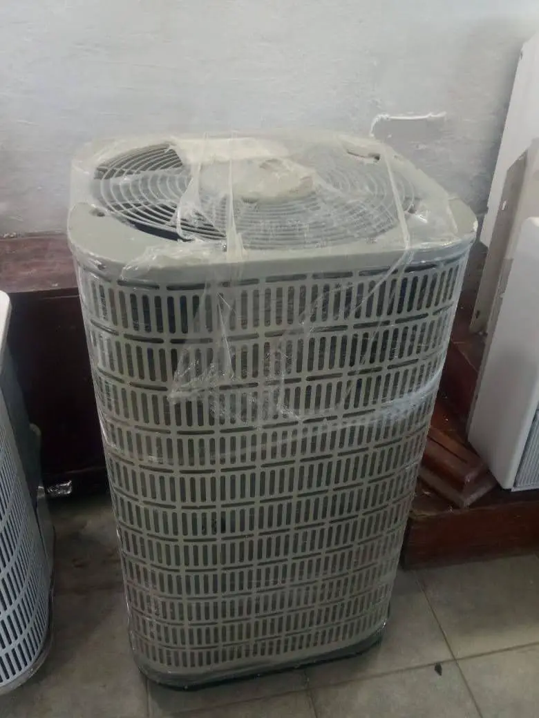 Todo tipo de aires acondicionado y equipo de climatización. Foto 7147414-q1.jpg