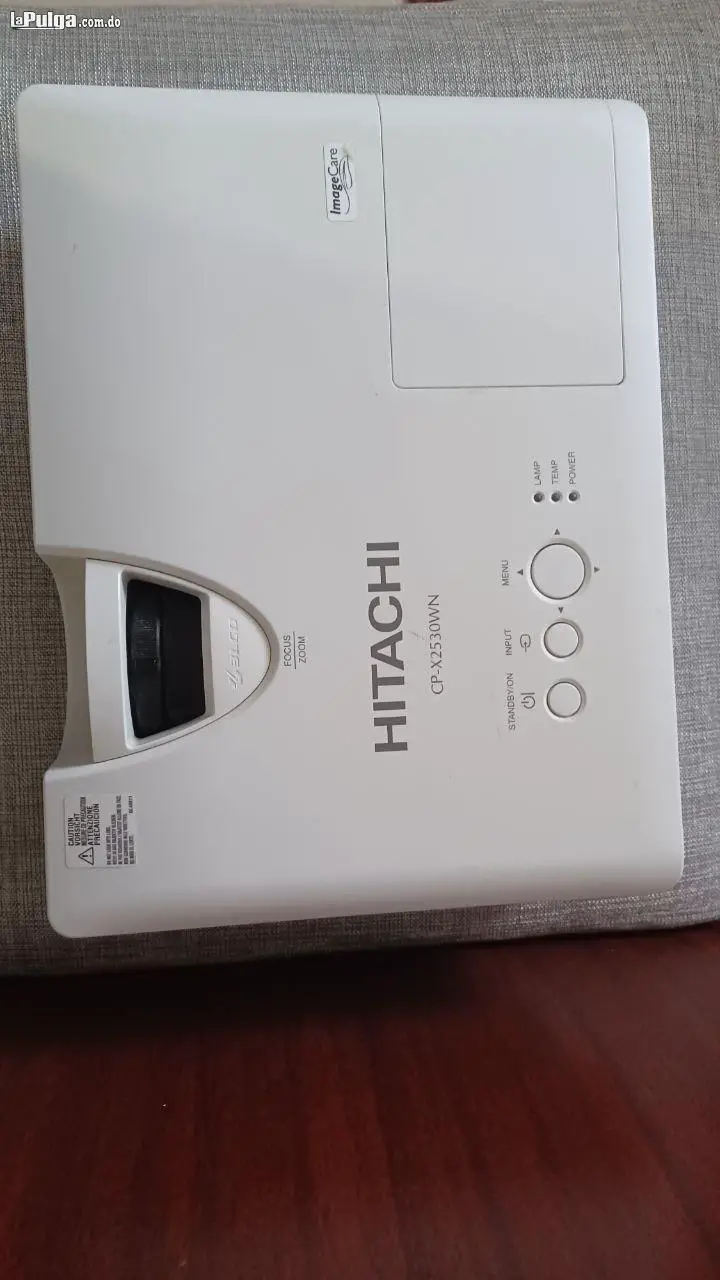 Proyector multimedia Hitachi con HDMI Foto 7147986-2.jpg