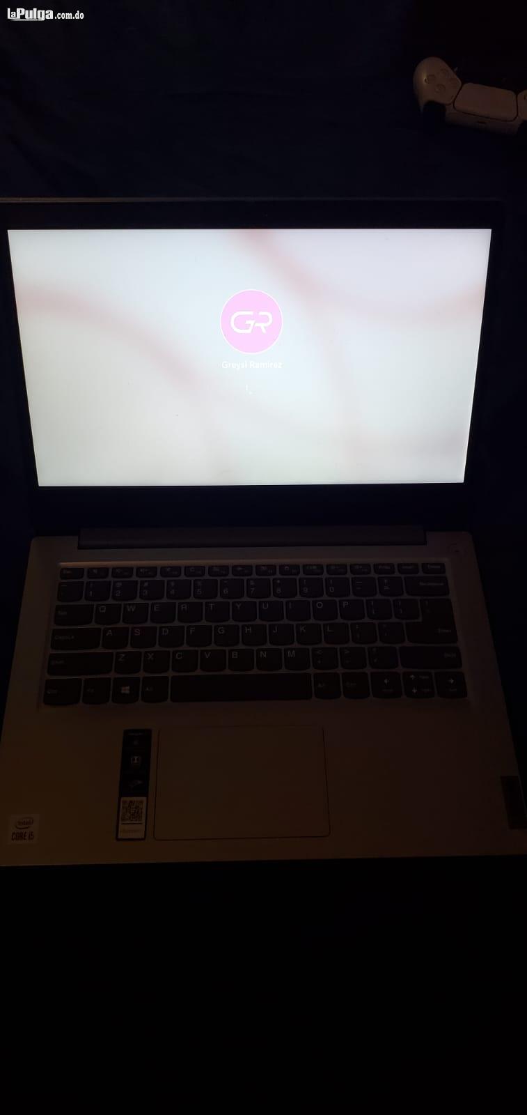Laptop Lenovo Ideapad 3 Foto 7148214-3.jpg