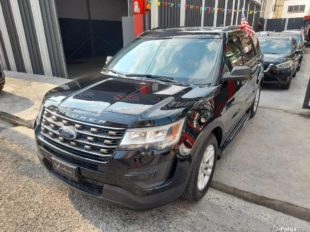 Ford Explorer año 2017  Foto 7148617-4.jpg