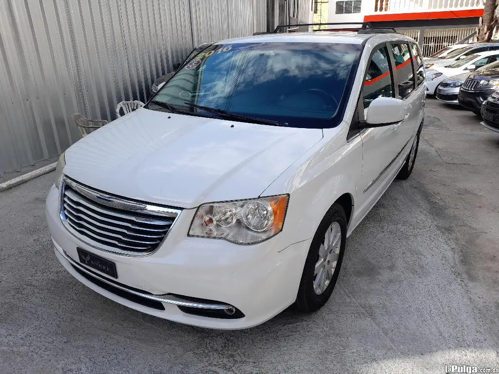 Chrysler Town and Country año 2016 Foto 7148746-5.jpg