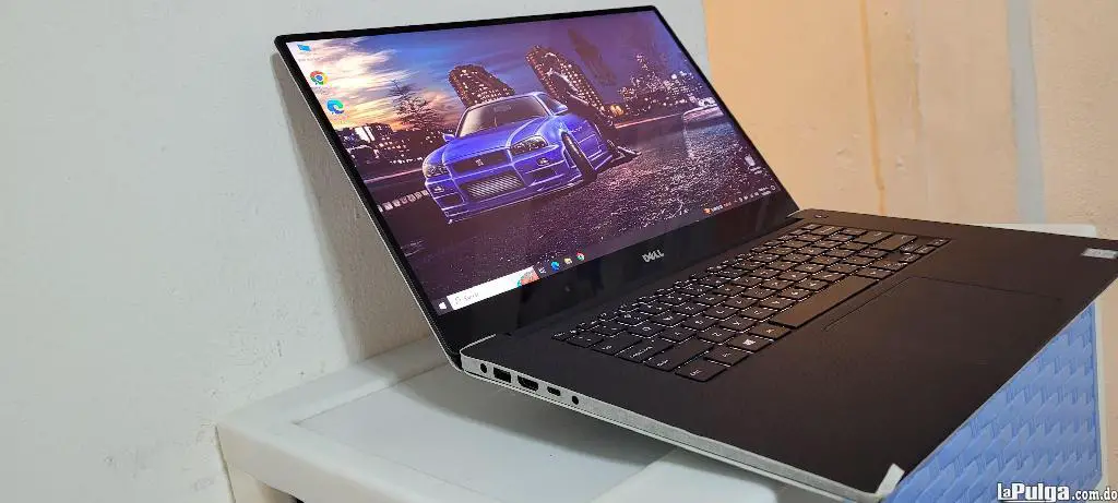 Dell Slim xps 15 Pulg Core i7 7ma Gen Ram 16gb nVidea Gtx 1050 4gb Ded Foto 7148969-1.jpg