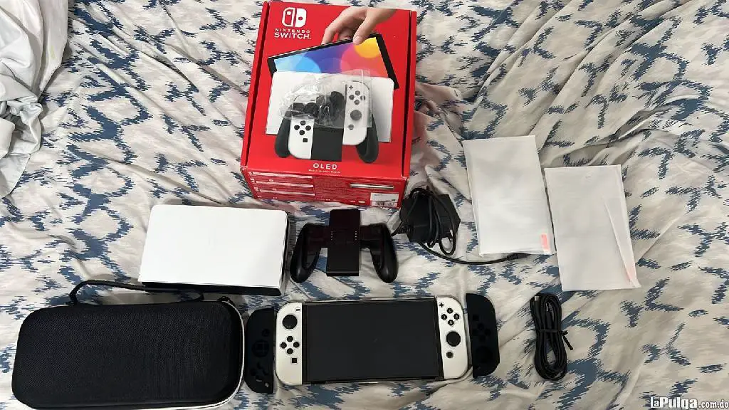 Vendo Nintendo switch oled  Foto 7149961-1.jpg