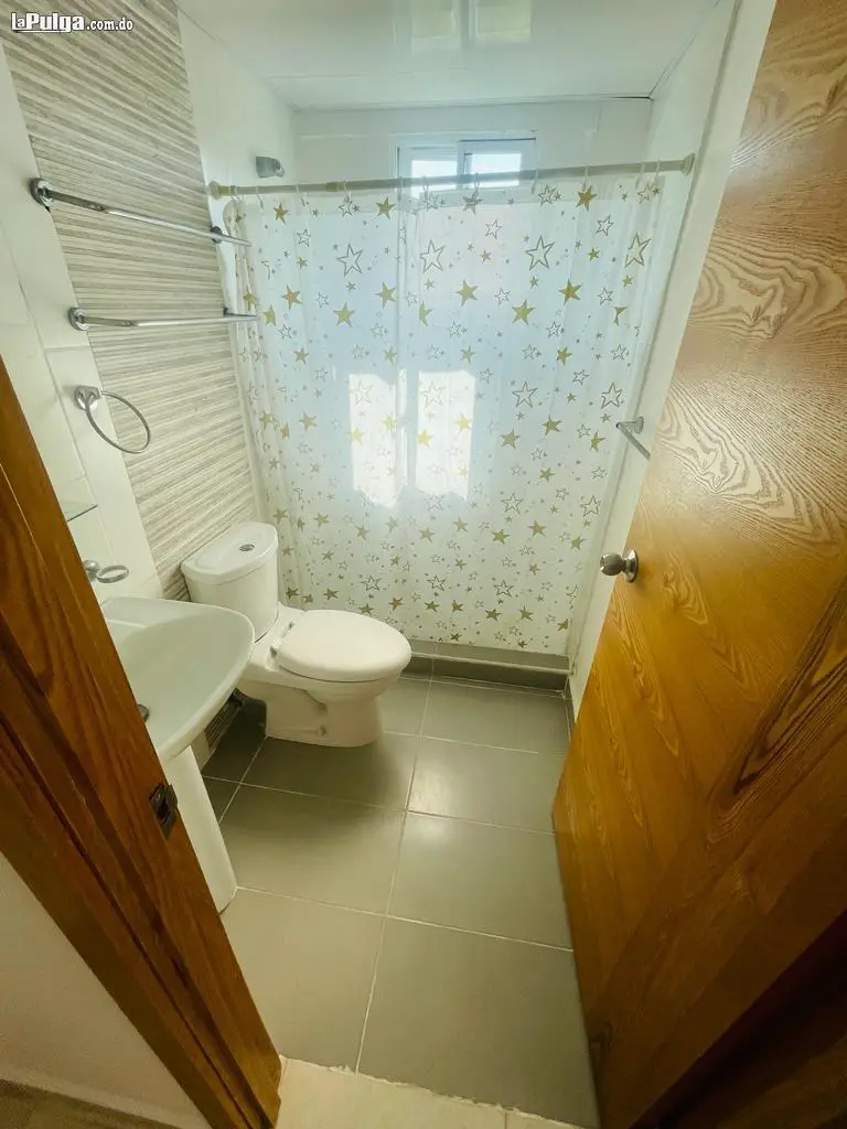VENTA DE HERMOSO APARTAMENTO UBICADO EN AVENIDA JACOBO MAJLUTA Foto 7150558-2.jpg