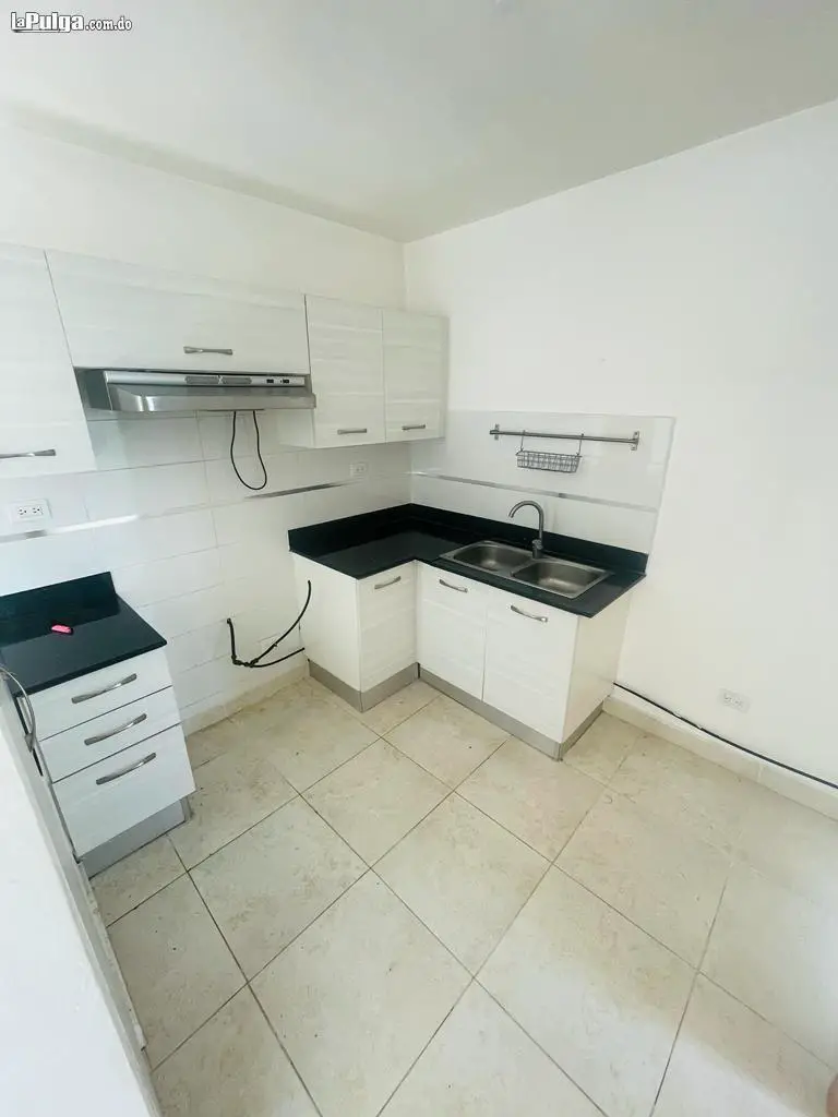 VENTA DE HERMOSO APARTAMENTO UBICADO EN AVENIDA JACOBO MAJLUTA Foto 7150558-5.jpg
