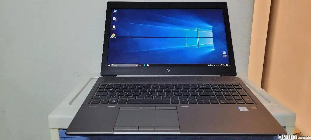 laptop hp Zbook 17 Pulg Core i7 8va Gen Ram 16gb Disco 1tb Nvidea 4gb  Foto 7150888-2.jpg