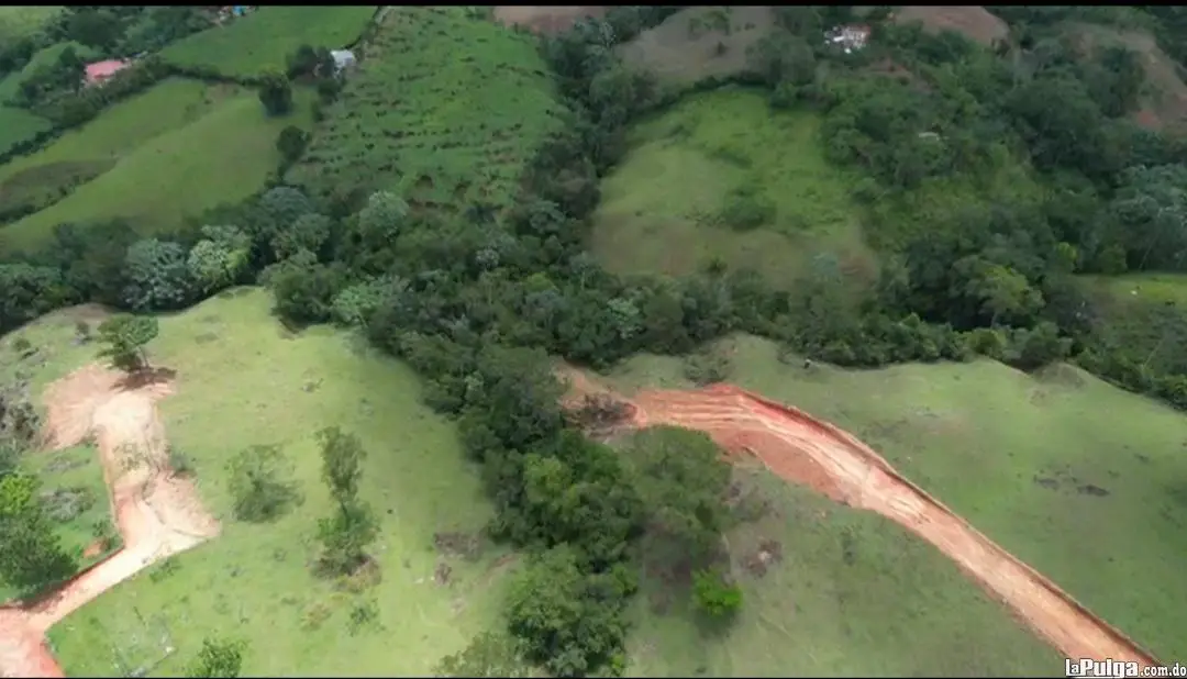 Vendo 100 Tareas de Tierra en Jarabacoa Foto 7151449-1.jpg