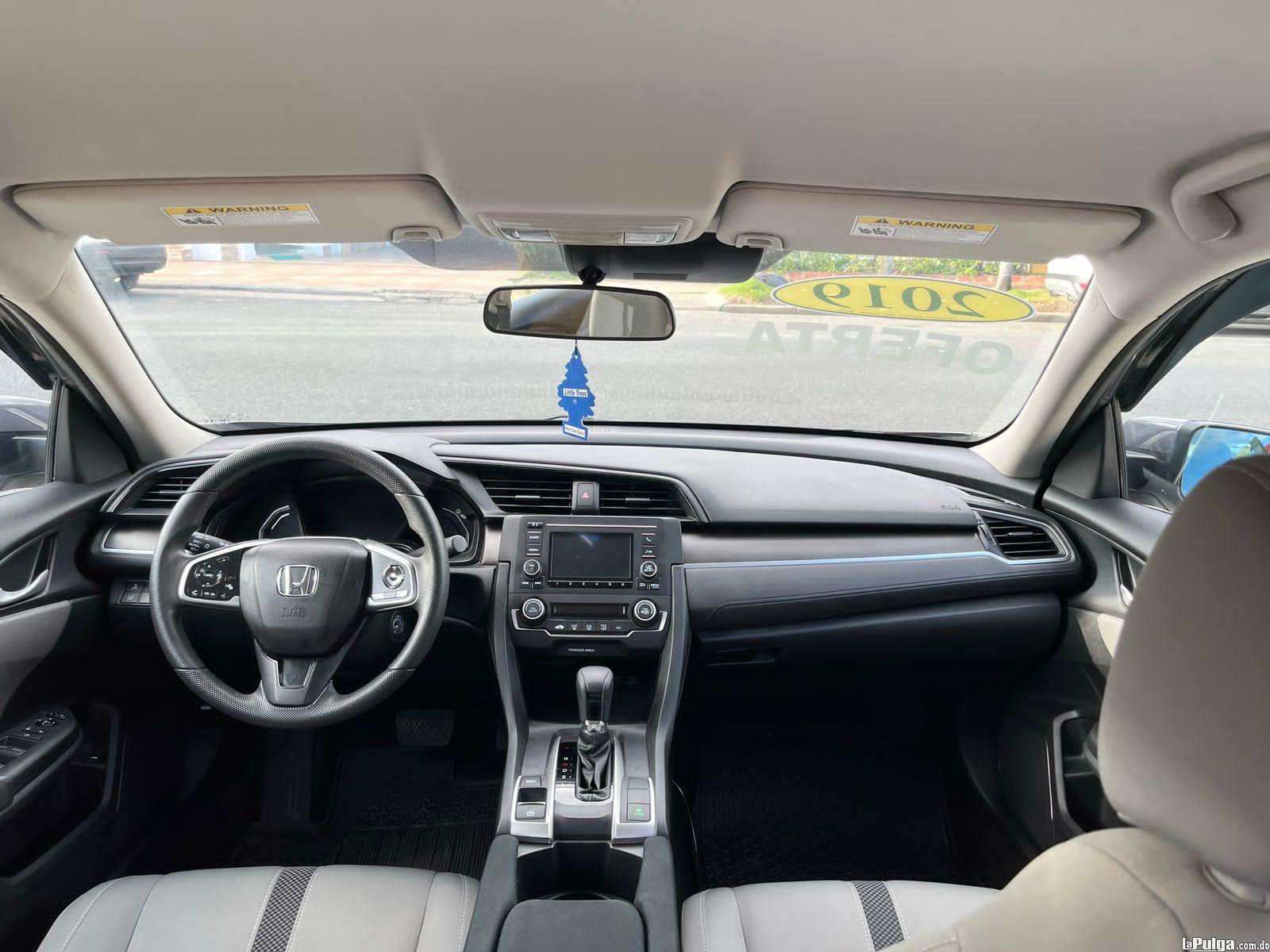 Honda Civic 2019  Foto 7151591-2.jpg