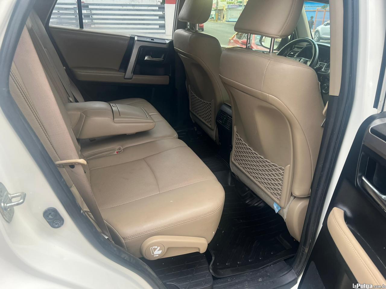 Toyota 4Runner 2018  Foto 7151625-5.jpg