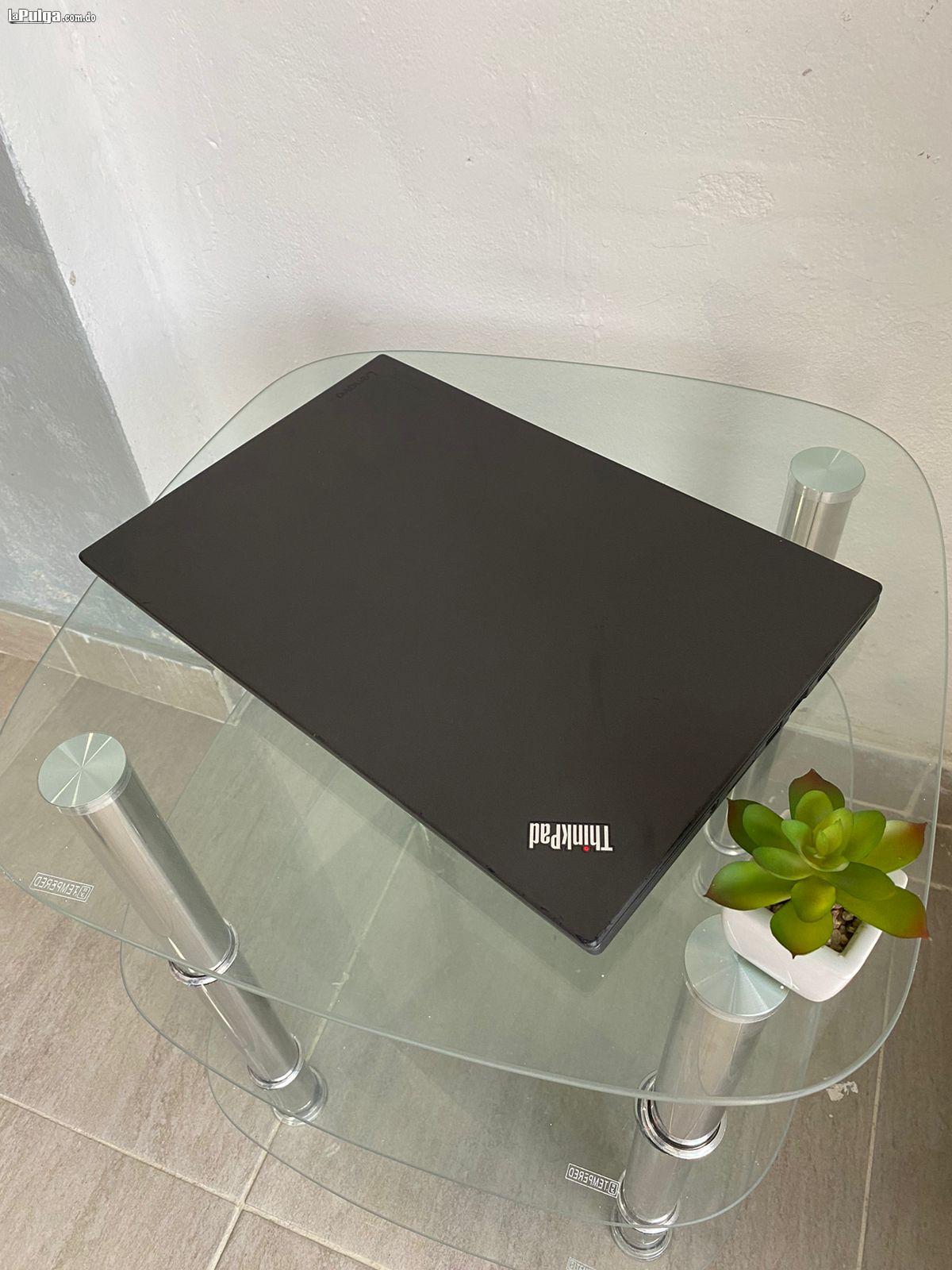 Laptop Lenovo Thinkpad T460 - i5 6ta Generación- 8GB RAM DDR4 - 256GB Foto 7152085-4.jpg