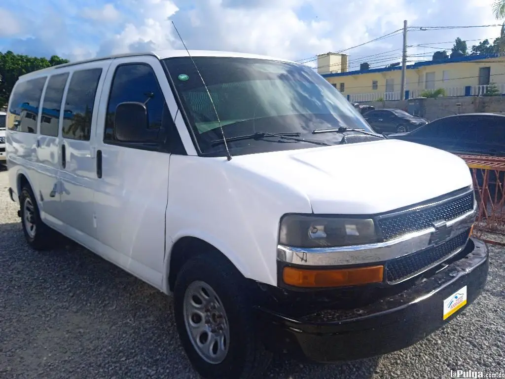 Chevrolet Express 2009. Mercancía vehículo carga busco encontrar Foto 7152108-3.jpg