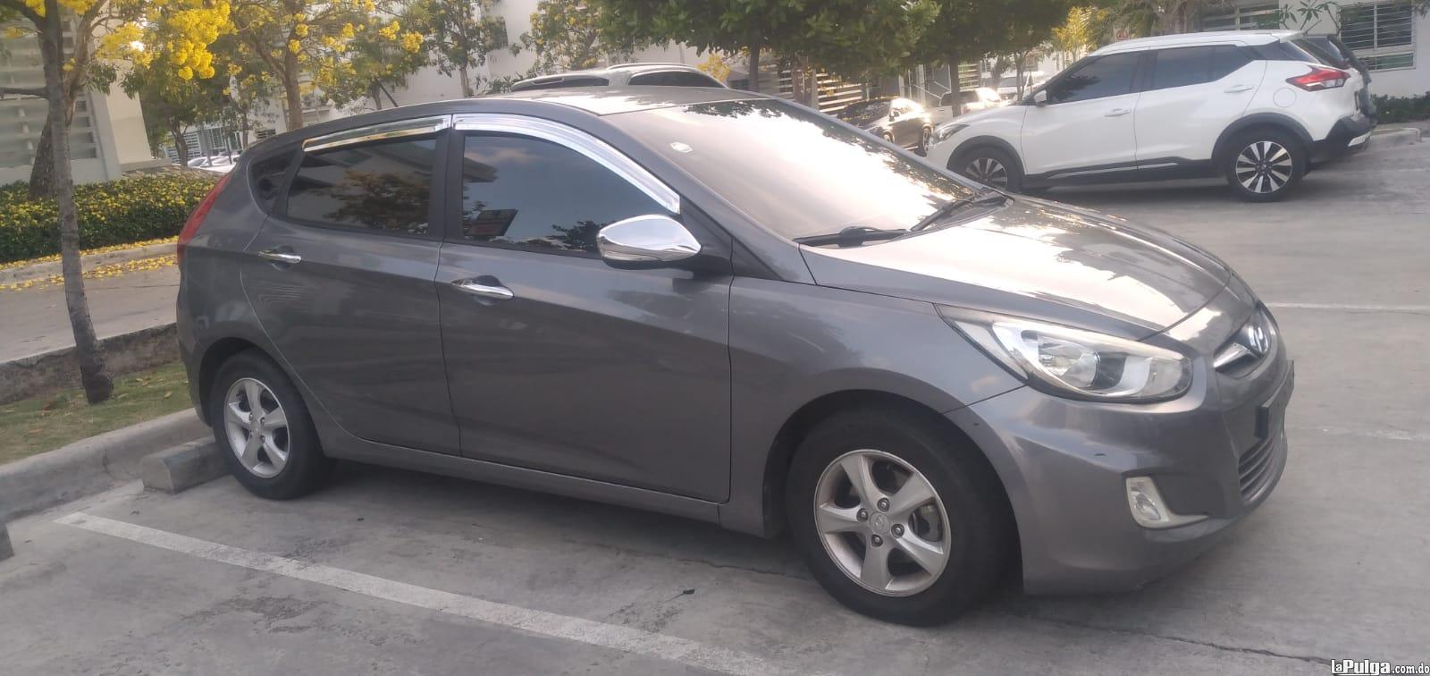 Vendo Hyundai Accent 2014 Turbo Diesel Foto 7153207-3.jpg