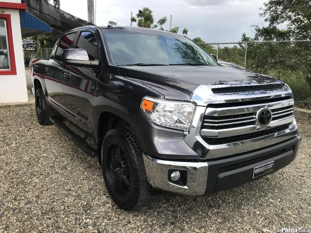 Toyota Tundra 2016 Foto 7153667-1.jpg