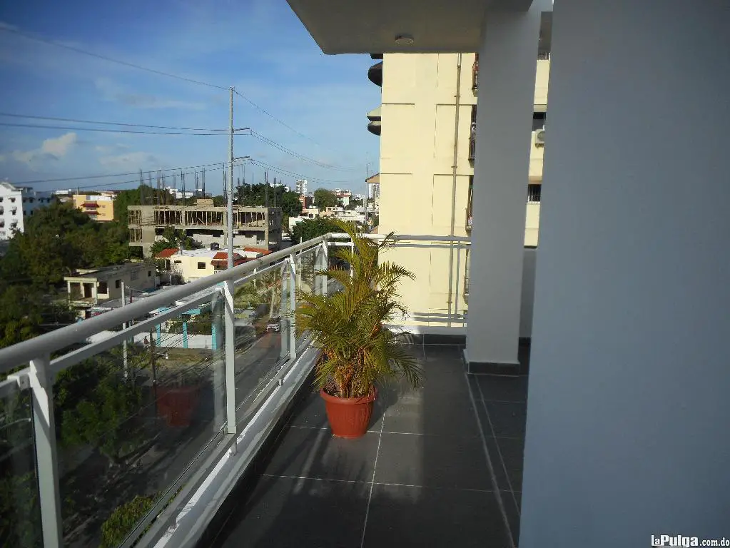  Vendo Apartamento tipo Penthouse Ensanche Ozama Foto 7154393-4.jpg