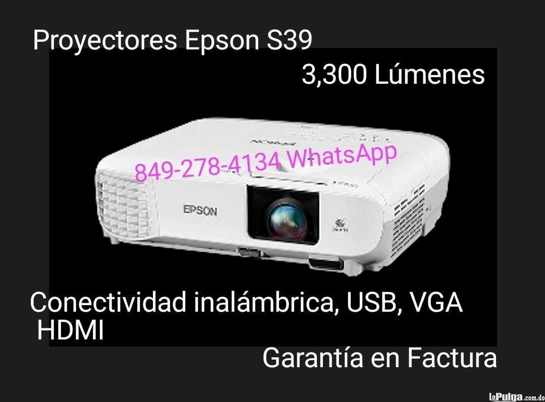 Proyectores Epson s39 de 3300 lumens  Foto 7154685-1.jpg