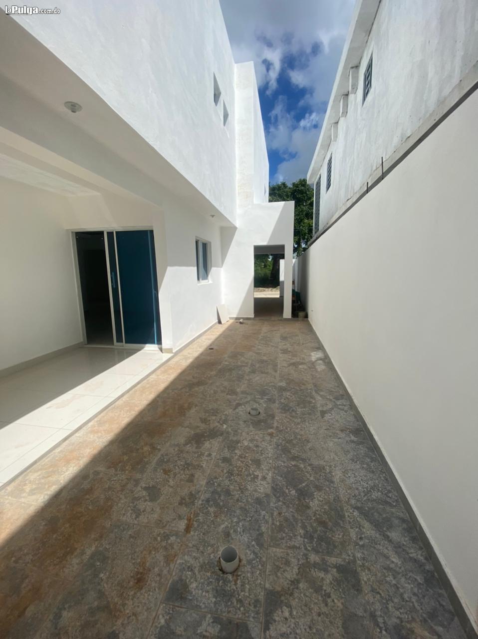 Venta de casa en Prado Oriental Santo Domingo Foto 7154912-7.jpg